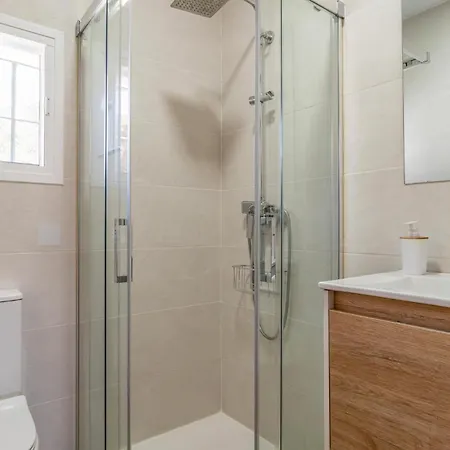 3 Bedroom Stunning In Chiclana De La Fronter *