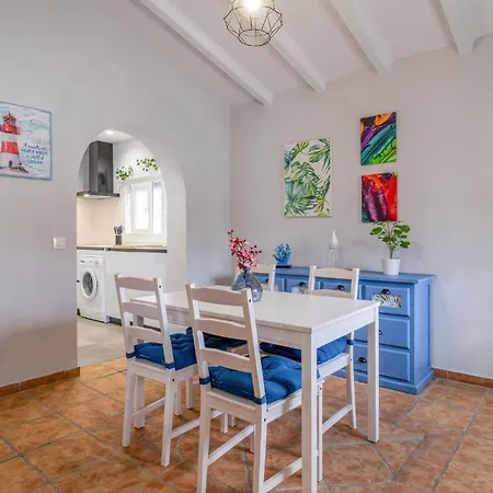 3 Bedroom Stunning In Chiclana De La Fronter *